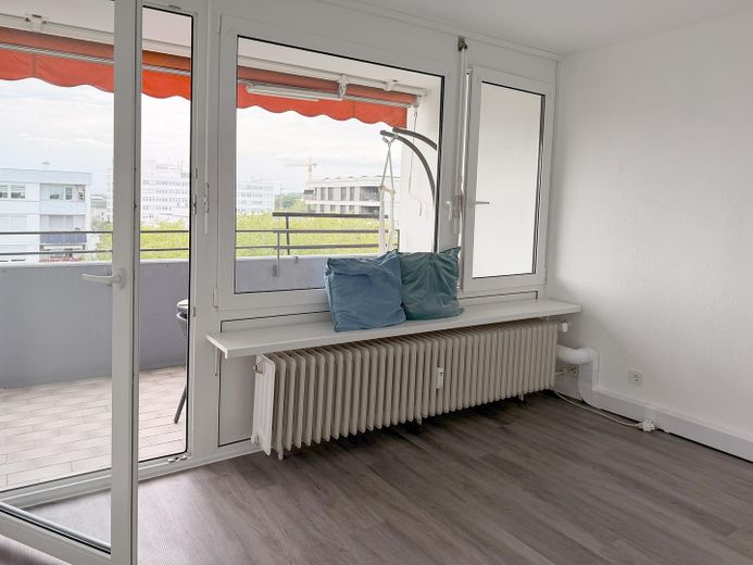 4er-WG Neugründung in Konstanz – frisch modernisiert, große Gemeinschaftsküche & Balkon – Zimmer 3 (Balkonzimmer)