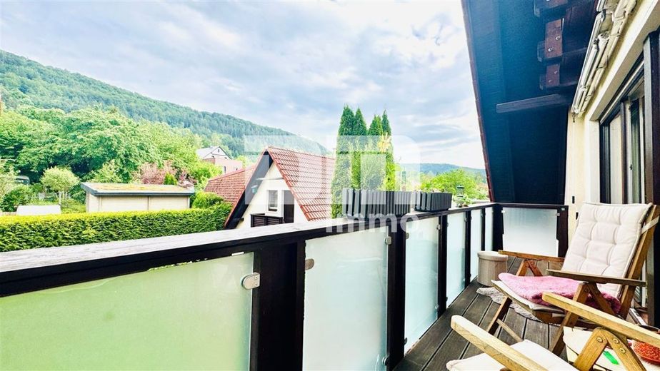 Hochwertiges 1-2 Familienhaus mit Nebengebäude in begehrter Lage mit vielen Extras – OG / DG Balkon Panoramablick