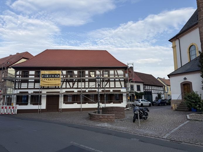 Absolutes Liebhaberobjekt im historischen Ortskern von Dirmstein mit 3 Wohneinheiten und viel Charme – Foto 1