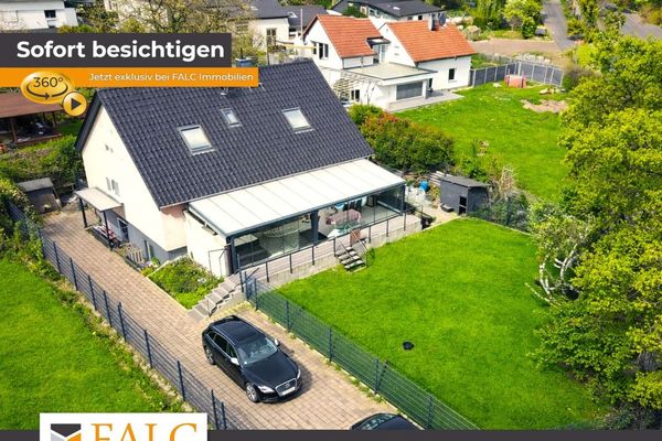 ¡Sin comisión! ¡Amplia casa unifamiliar en Köln-Auweiler!
