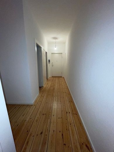 Erstbezug nach Kernsanierung – Traumhafte 3-Zimmer-Wohnung mit großem Balkon, Garten und Top-Anbindung – Foto 20