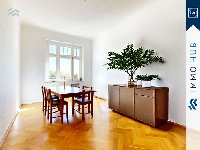 ++ Ein Zuhause mit Charakter: Helle Etagenwohnung mit Erker in Leipzig-Schönefeld ++ – 3877179-w2SDLMnxKPr7D8LKC8kALoUi-Esszimmer.jpg