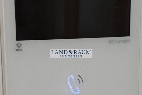 3 locali liberi da subito con grezzo DD da sviluppare - Charlottenburg tranquilla