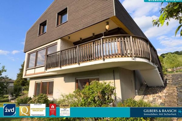 Neumagen-Dhron: schönes Einfamilienhaus mit Traumausblick & großen Räumen