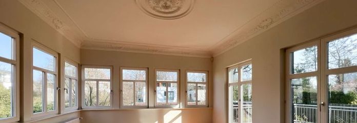 Stylish condominium with fitted kitchen in an exclusive city villa in Hamburg-Rahlstedt