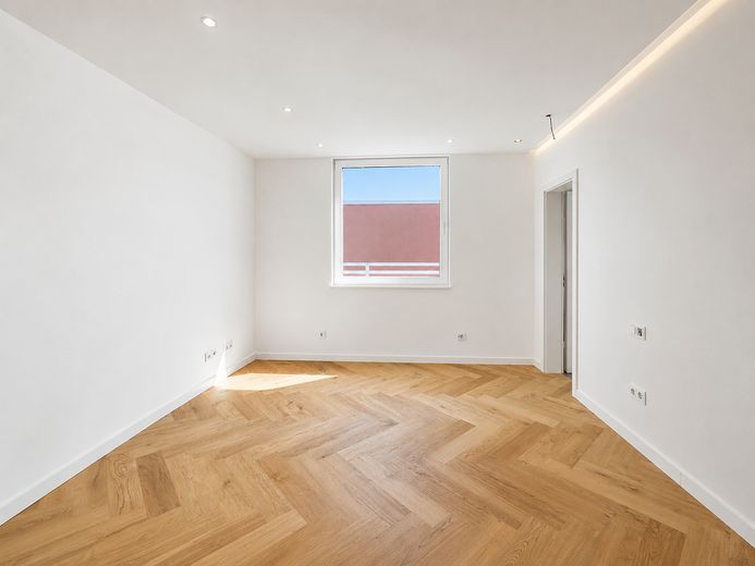 Exklusiver Wohntraum über Köln: Penthouse mit spektakulärer 97 m² Dachterrasse, Provisionsfrei – Schlafzimmer