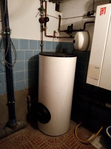 Warmwasserspeicher