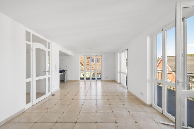 Casa familiare di 239 m² con piano giardino flessibile – senza provvigione – Esszimmer Bild 2