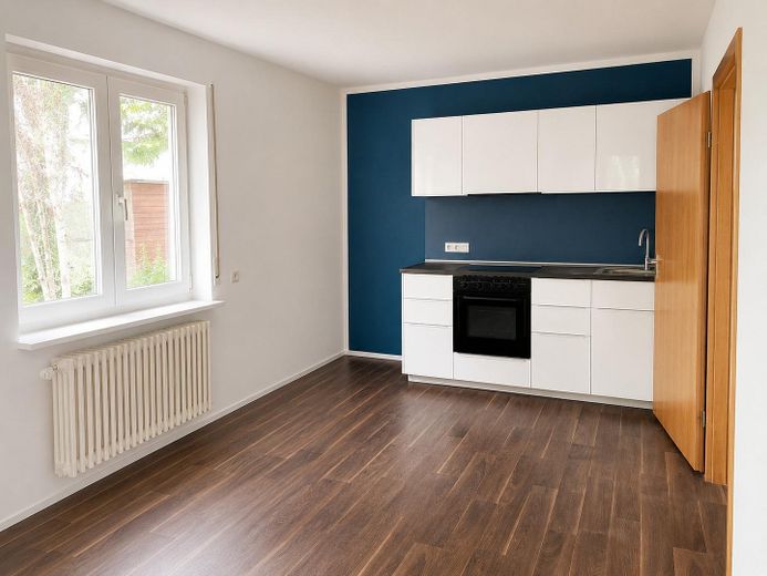 Renovierte 3,5-Zimmer Maisonette-Wohnung mit eigenem Garten! – moderne Einbauküche