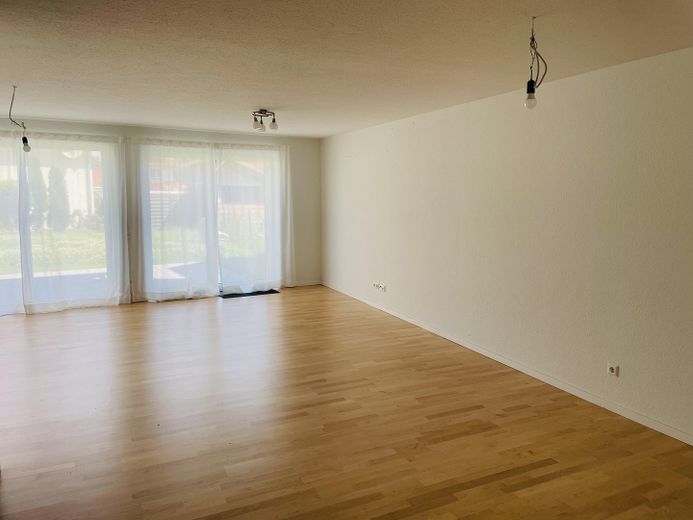 Wohn-/Esszimmer