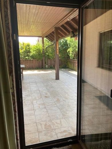 Terrasse vom Wohnzimmer aus