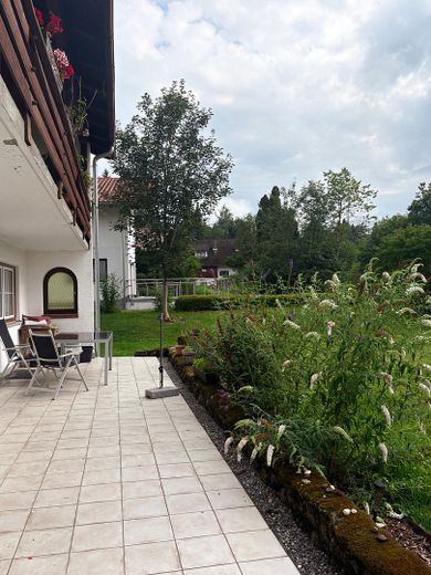 Zweifamilienhaus in Halblech, Ostallgäu – Terrasse
