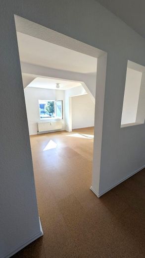 Mansardenwohnung – Zimmer