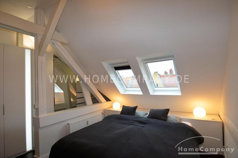 Großes und helle 2-Zimmer-Dachgeschoss in Neukölln, möbliert – 597527788e41743259cb2ae213ad51584ba7a1c1.jpg