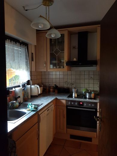 Küche vom Flur aus.