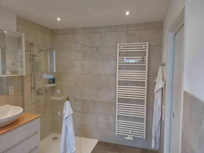 superflache Dusche 100x120 cm