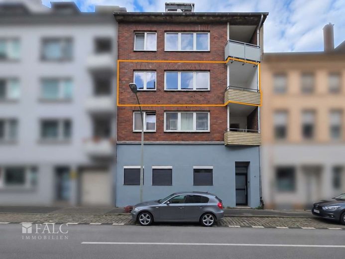 Charmante Stadtwohnung mit Balkon im Herzen von Duisburg-Ruhrort – Hausansicht
