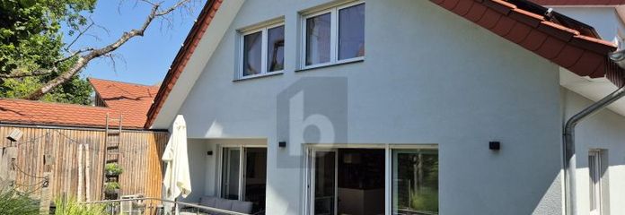 LEBENSTRAUM FÜR FAMILIEN UND GENERATIONEN