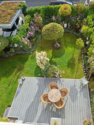 - Senza commissioni - Casa bifamiliare a basso consumo energetico con dotazioni di alta qualità presso il lago Öjendorfer – Terasse und Garten