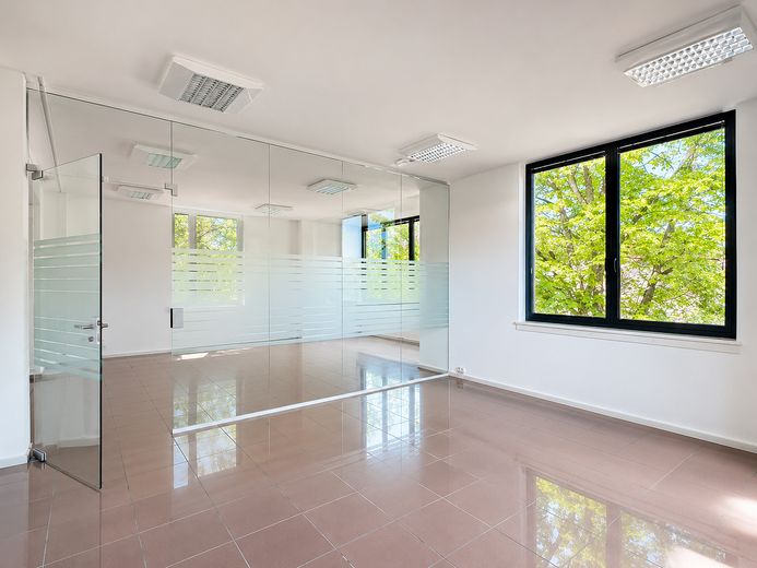 Moderne Büroflächen in repräsentativem Gewerbeobjekt – Foto 3