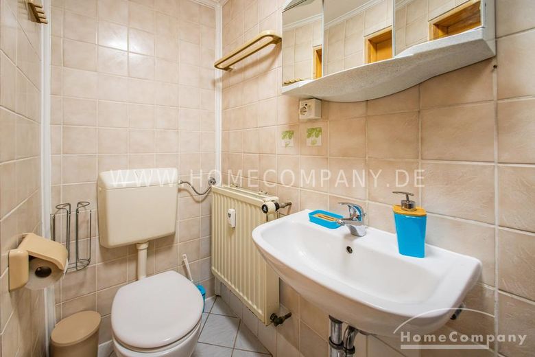 18620 HomeCompany Dresden Möbliert/Furnished 2-Zimmer Apartment mit Terrasse und Wintergarten in Dresden-Neustadt max. 2 Personen – db59735e03f3449408d8b890dc5e808c0fe9f668.jpg