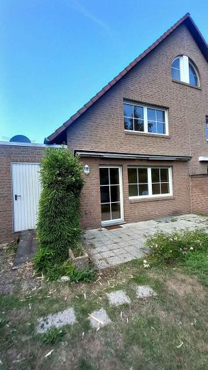 Doppelhaushälfte im Zentrum von Frechen mit Garage und Garten – Außenansicht Garten