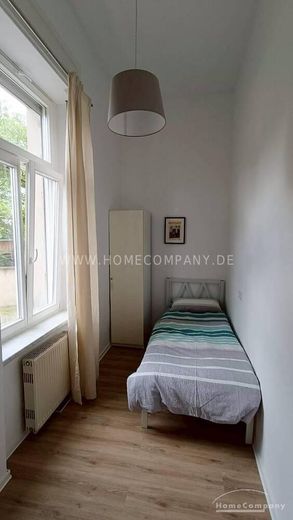 28137 HomeCompany Dresden Möbliert/Furnished  4-Zimmer Wohnung in Dresden-Trachau max. 4 Personen – 015cba12c706ccc87afba17843fc649b429ed5af.jpg