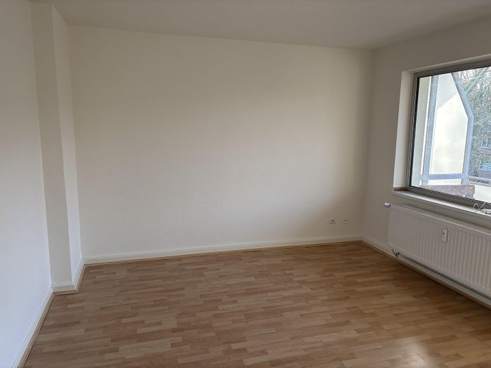 Modernisierte Wohnung in Mönchengladbach Eicken – Wohn 1