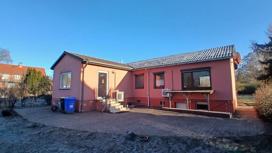 Einfamilienhaus in traumhaft idyllischer Lage an der Elbe – Foto 2
