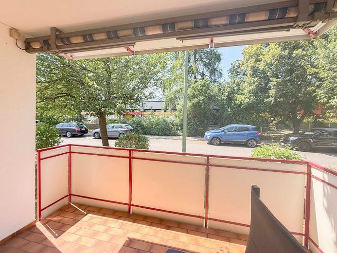 Appartamento vuoto di 3 locali al piano rialzato a Vöhringen – Foto 1