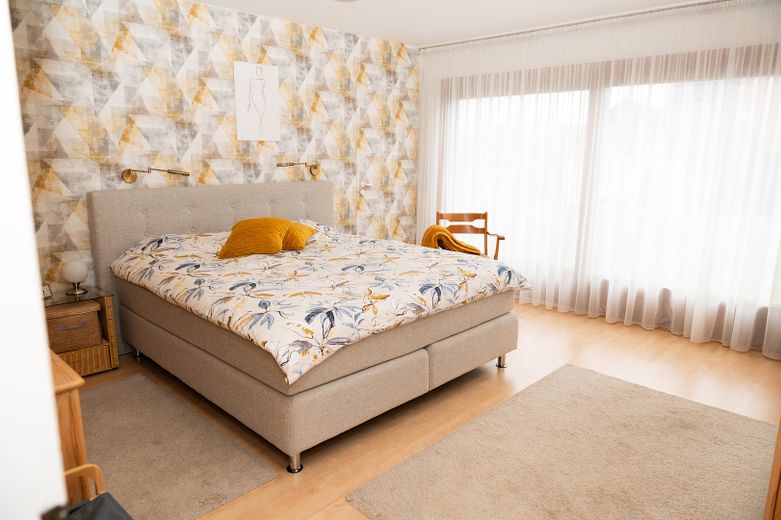 Wohntraum - Gepflegtes, großzügiges Zweifamilienhaus in Fürstenberg (Bad Wünnenberg) – Schlafzimmer
