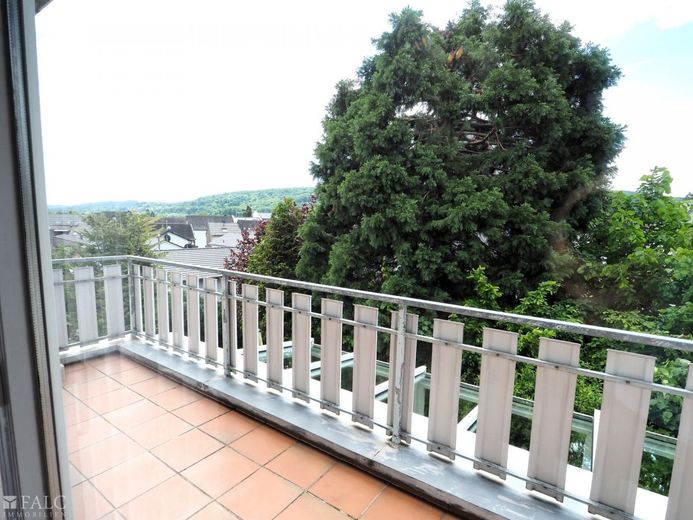 Großzügiges Anwesen im Kurort Bad Bodendorf – Balkon