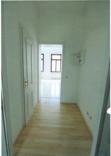 Großzügige 2-Zimmer-Altbauwohnung mit EBK in Schloßchemnitz – nur 428 € warm | sofort frei“ – Flur