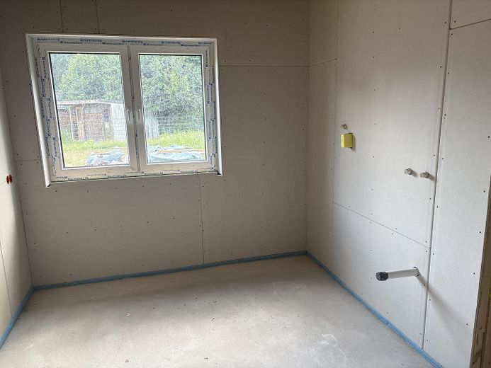 Neubau - hochwertige DHH mit Garten und Garage – Abstellr./HWR