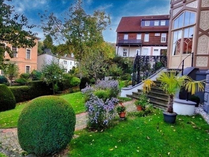 MAXI statt mini... NOBEL statt 08/15... SCHLOSSBLICK statt jwd ! – Foto 16