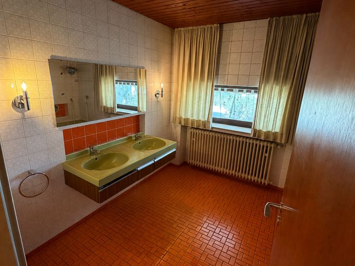 Haus mit Zukunft! Zwei separate Wohnungen - getrennte Eingänge. Attraktive Möglichkeiten! – फोटो 33