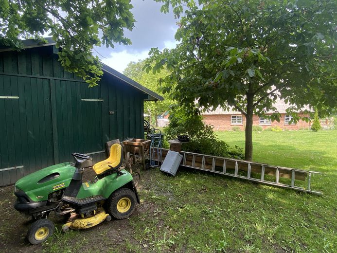 Carport (Schuppen)
