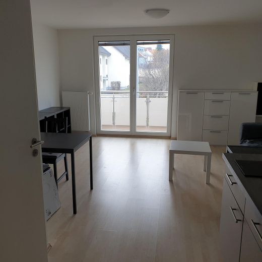 #1.17# Schönes vollmöbliertes Apartment. Frei ab Oktober. – Foto 1