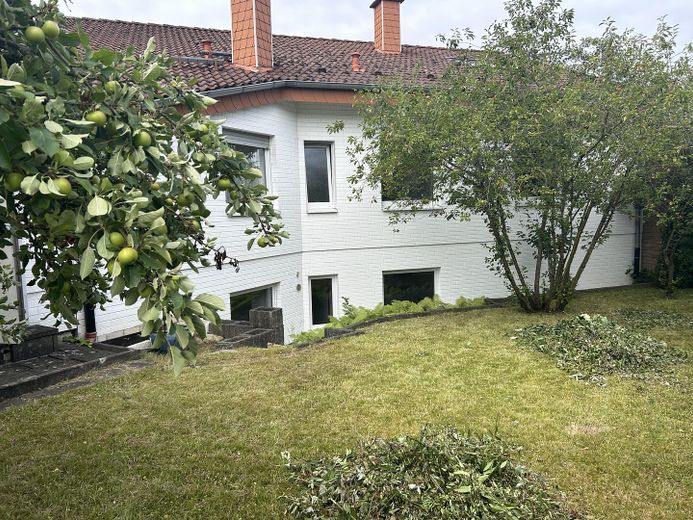 Großzügiges Einfamilienhaus auf 1000 qm in Paderborn Kernstadt – Hausrückseite