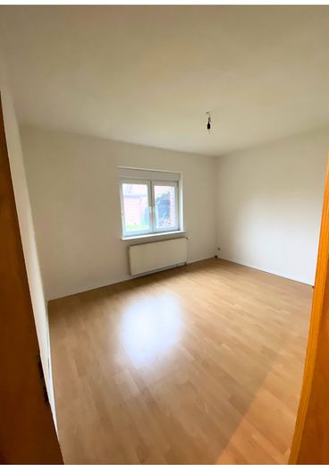 Schlafzimmer 1 mit Fenster