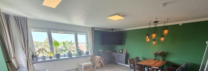Bremen Neustadt’ın çatılarının üzerinde yaşam – gün batımları sunan modernize edilmiş 4 odalı daire! – Wohnzimmer I