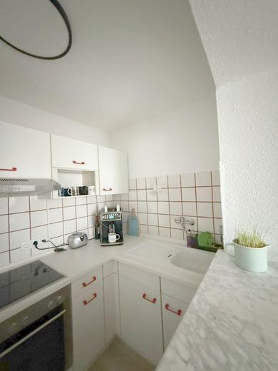 Sehr schöne, helle 1 Zi-Whg mit EBK und Balkon in Waldbüttelbrunn – Foto 7