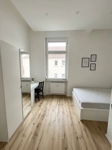 Zentral wohnen, entspannt leben / Emser Straße 40, Frankfurt am Main / 3.OG / WE8 / Zi.4 – Schlafzimmer
