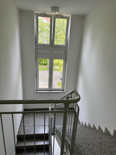 Familiengerecht – gut geschnittene 3-Zimmerwohnung in  München Schwabing-Freimann – Treppenhaus