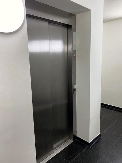 Appartement 2 pièces accessible aux personnes à mobilité réduite dans un emplacement attrayant (UKE, Hoheluft) – Photo 5