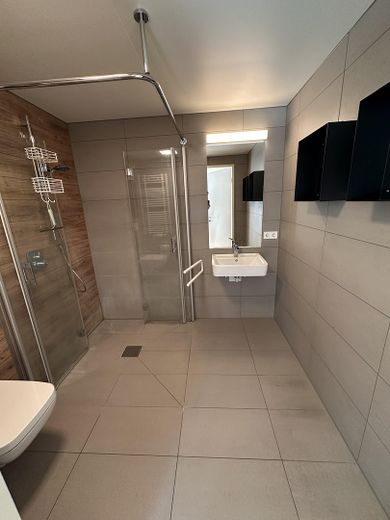 Appartamento di 3 locali 78 m² | accessibile senza barriere | a partire da 55 anni | Unterkochen – Foto 5