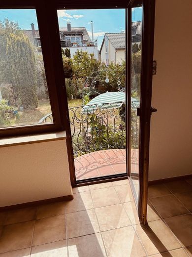 Large ground-floor apartment in Ettlingen Bruchhausen – Foto 6