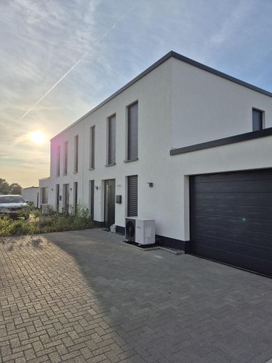 Doppelhaushälfte Neubau in Gehrden/Northen – Eingangsbereich