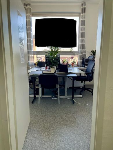 1. Raum / Büro 1 / Bild 1