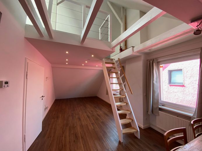 Braunschweig merkezinde şık maisonette daire – Sicht nach oben